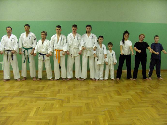 TRENING W USTRONIU W DNIU 30 LISTOPADA 2006