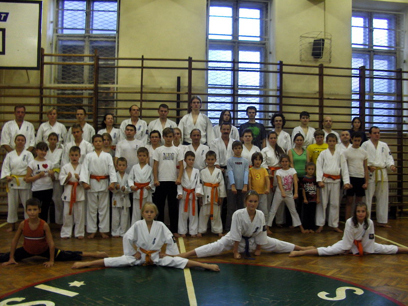 CIESZYN – WZNOWIENIE TRENINGÓW PO PRZERWIE WAKACYJNEJ – WRZESIEŃ 2010