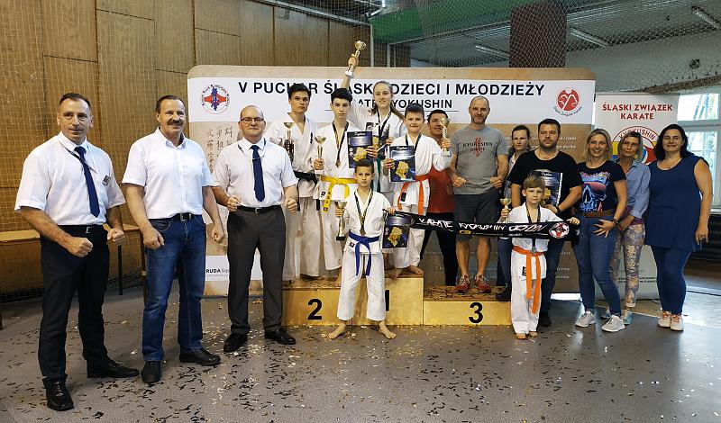 4 ZŁOTE MEDALE DLA CIESZYŃSKIEGO KYOKUSHIN W V PUCHARZE ŚLĄSKA