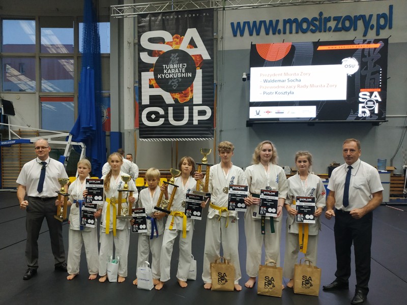 X TURNIEJ SARI CUP Z SIEDMIOMA MEDALAMI